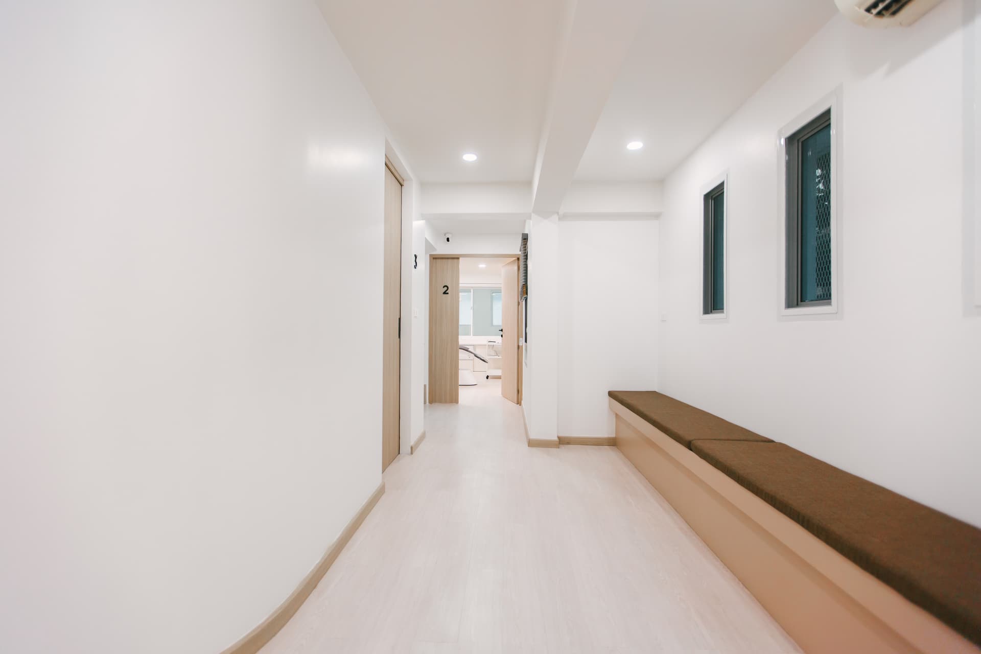 Treatment room with advanced dental equipment